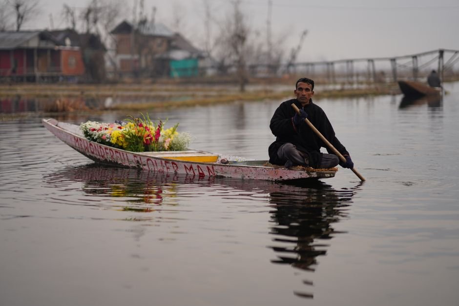 Kashmir Travel Guide 2026: Best Time, Places & 7-Day Itinerary